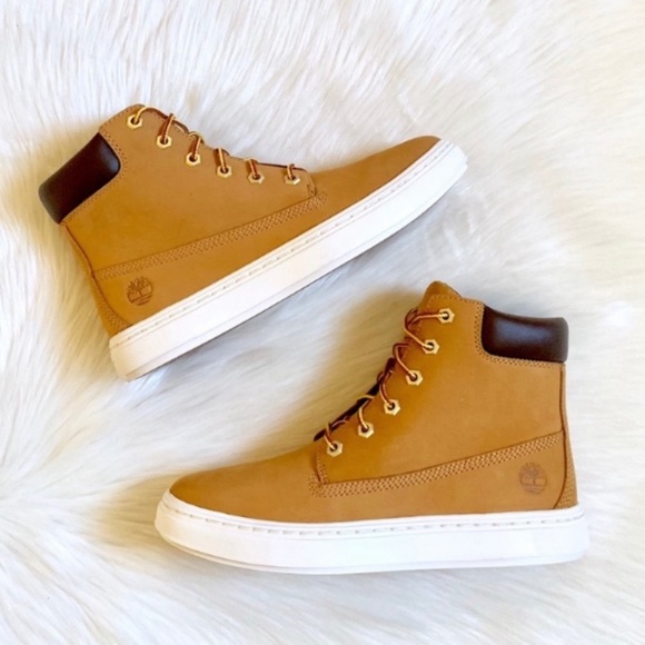 Timberland Wheat Londyn 6” Lace Up Sneaker Boots - Picture 5 of 8